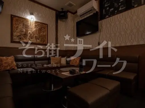 一見様お断りの会員制★ラウンジだけど日給15000円！