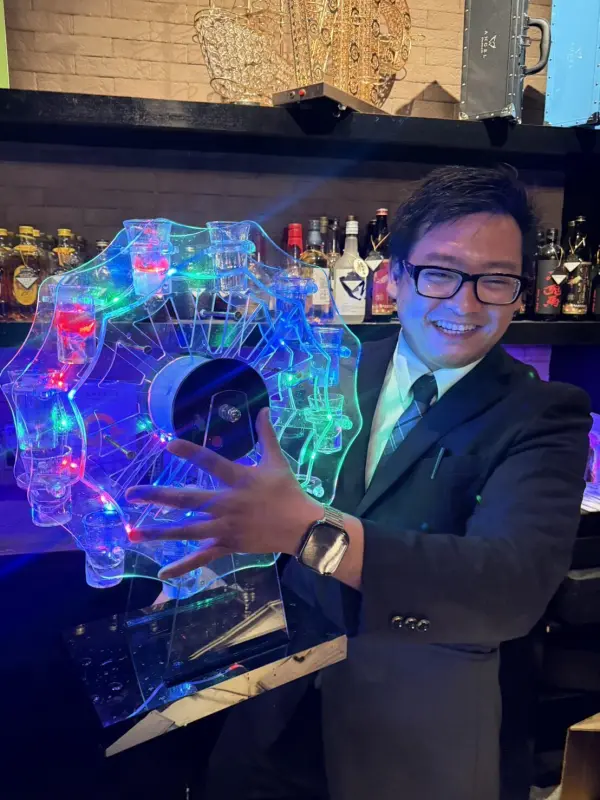 柔らかな笑顔から、初めて来店するお客様も緊張させないような温和で気さくな人柄が伝わってくる店長さん♪
