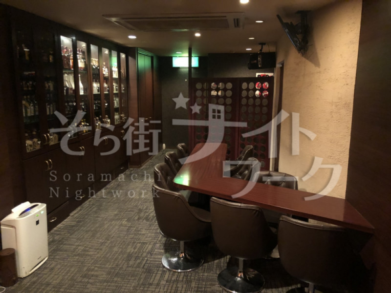 米子 ラウンジ Happinessのバイト求人