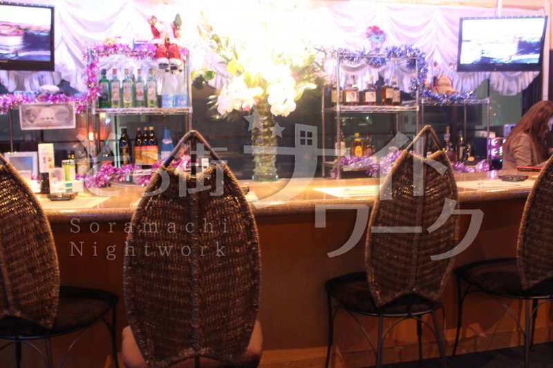 ２５年目以上続く老舗！お客様の年齢層も高めのくつろぎのお店☆