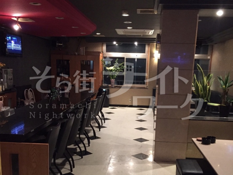 鳥取 ラウンジ PINKYのバイト求人