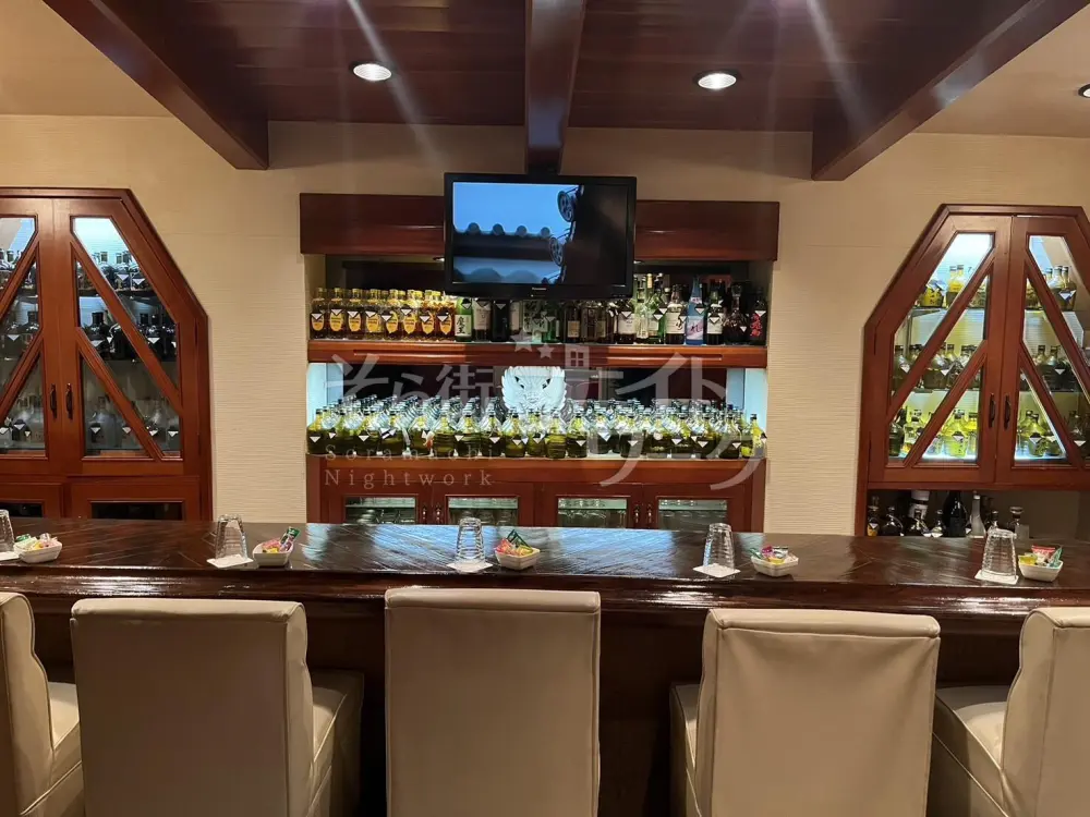 カウンターメイン♪大人の隠れ家☆本当の出会いが見つかるお店♪