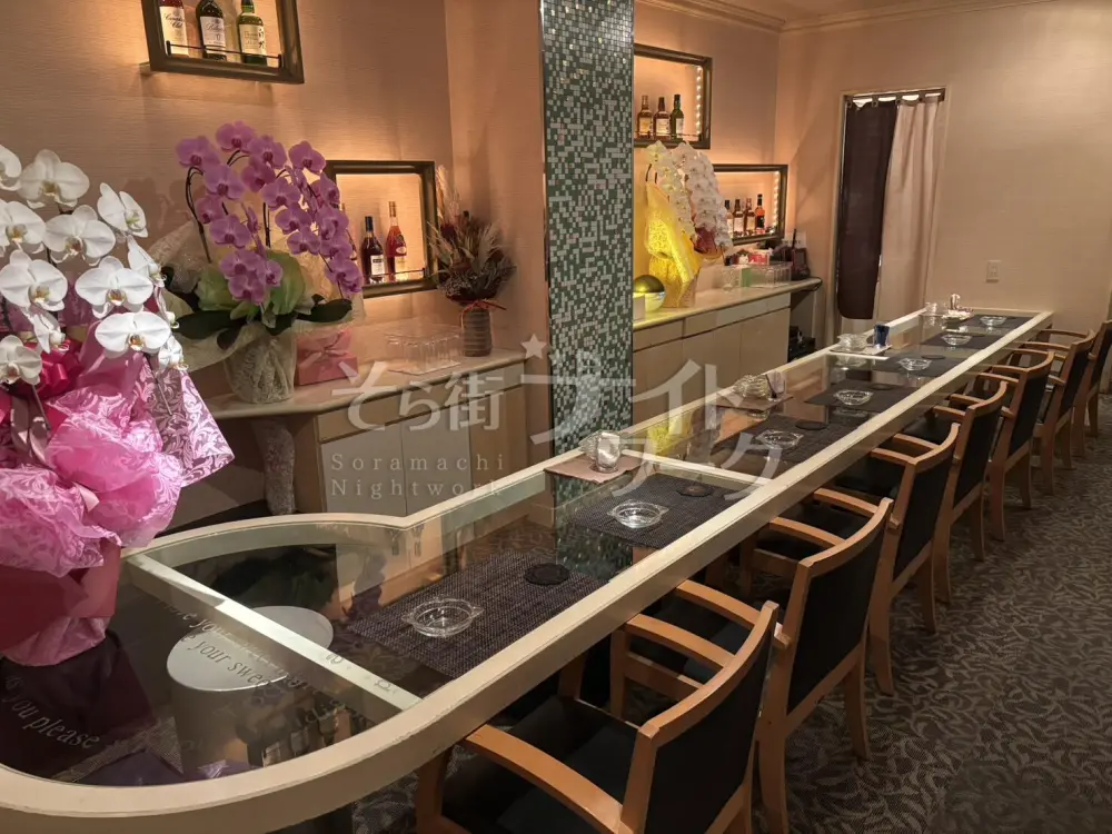 未経験の方でも2500円～！20代～30代の方楽しく活躍中♪