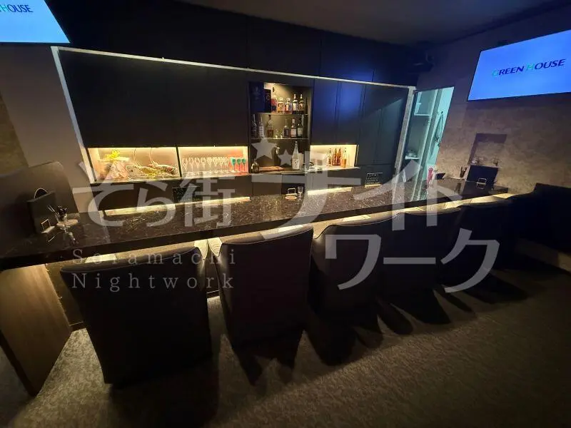 《20代~30代が活躍中♪》ジーンズOK&優しいママのお店★
