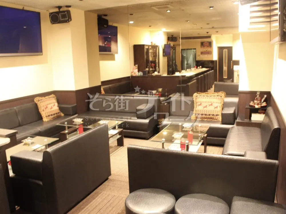 気軽に始めてみない? 会員制で安心スタート◎ 笑顔だけでOK♪