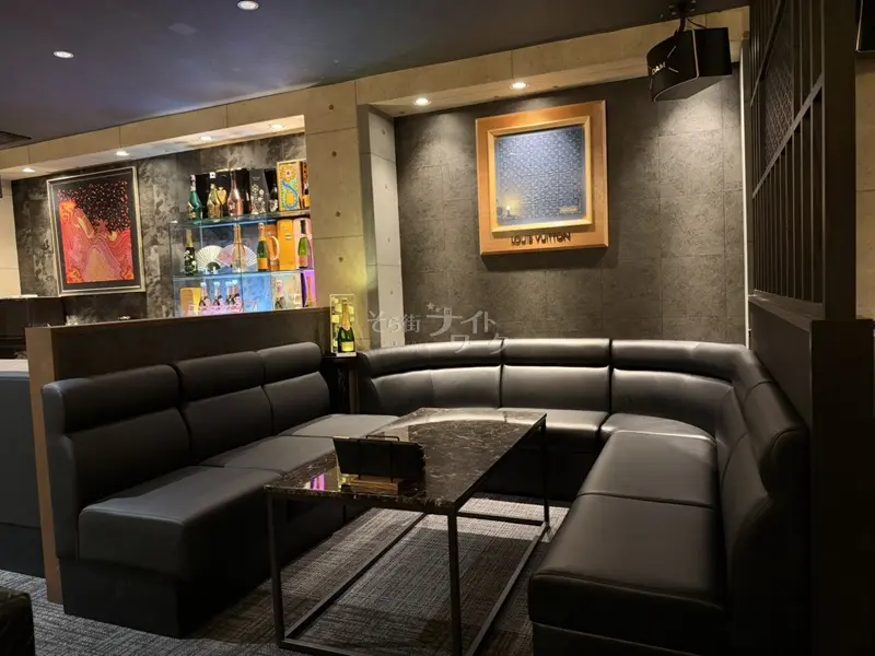 オープンしたての今がチャンス♪優しい店長と始める安心の夜バイト★